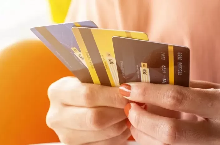 Credit Card: Buy this credit card of this bank before going abroad, you will not have to pay forex charge Credit Card: Buy this credit card of this bank before going abroad, you will not have to pay forex charge