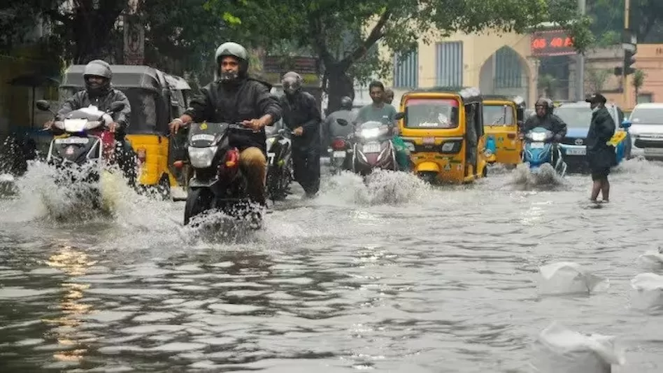 Weather Update: Orange alert for thunderstorm, rain and hailstorm in this state, severe heat wave will prevail in these areas Weather Update: Orange alert for thunderstorm, rain and hailstorm in this state, severe heat wave will prevail in these areas