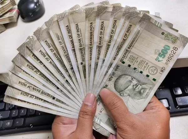 PPF: Invest money in PPF before 5th April or else you will incur this much loss