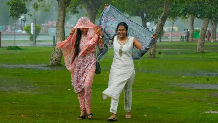 Meteorological Department issued a yellow alert for rain in Delhi for Tuesday - Know the update of IMD