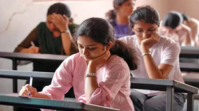 ICSE ISC Exam 2025: CISCE 10th and 12th board exams will start on this day, datesheet released, check complete schedule like this