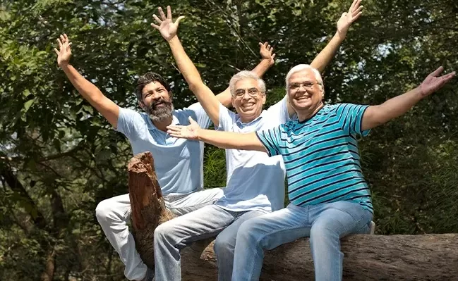 TDS limit increased: Now TDS limit for senior citizens has been increased from Rs 50 thousand to Rs 1 lakh.