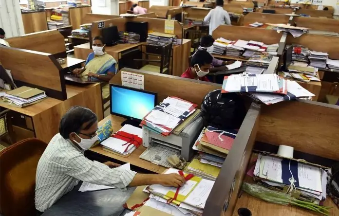 Retirement age increased: Now government employees will retire at 62 instead of 60? check the update