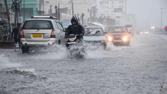 IMD Rain Update: Alert of heavy rain in many states due to impact of deep depression, know the weather of your city