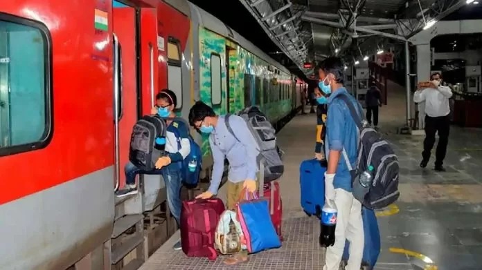 Railway Rules: You can travel in First AC by booking a Third AC ticket, you may not know this trick of Railways