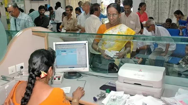 5 Days working in Bank: Banks will be open 5 days a week from December? This will be the new time for branch opening and closing 5 Days working in Bank: Banks will be open 5 days a week from December? This will be the new time for branch opening and closing