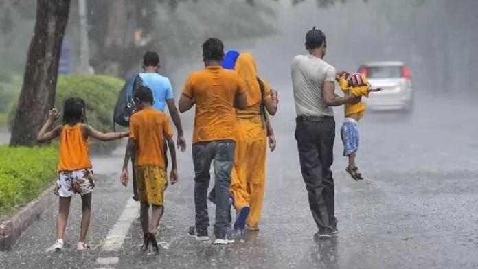 Rainfall Alert: IMD has issued an alert for thunderstorm and rain in the next 24 hours
