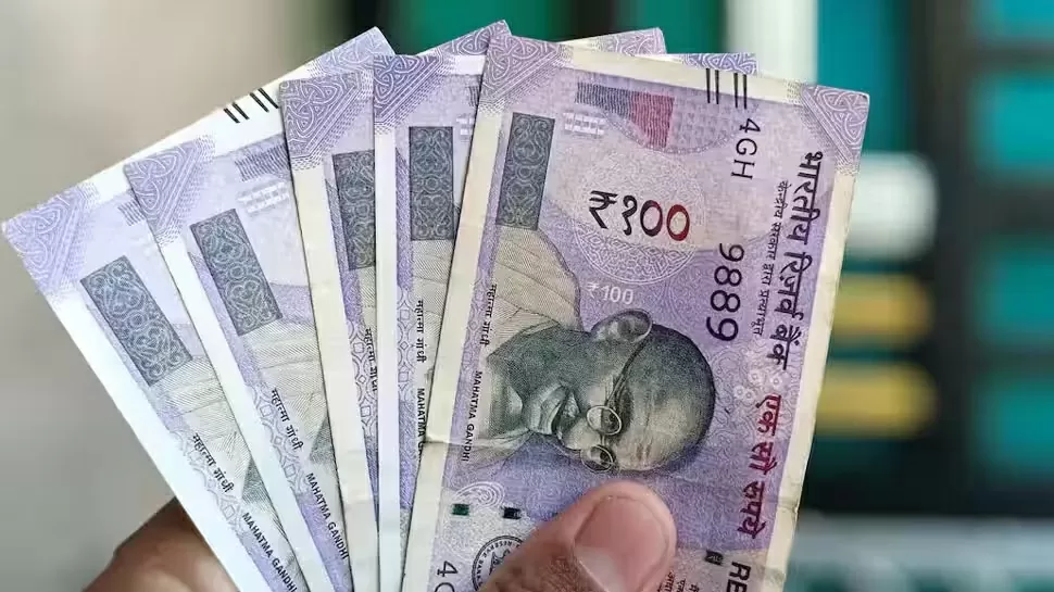 Cash withdrawal service: Railway passengers will now be able to withdraw cash in running trains, new initiative by Railways Cash withdrawal service: Railway passengers will now be able to withdraw cash in running trains, new initiative by Railways