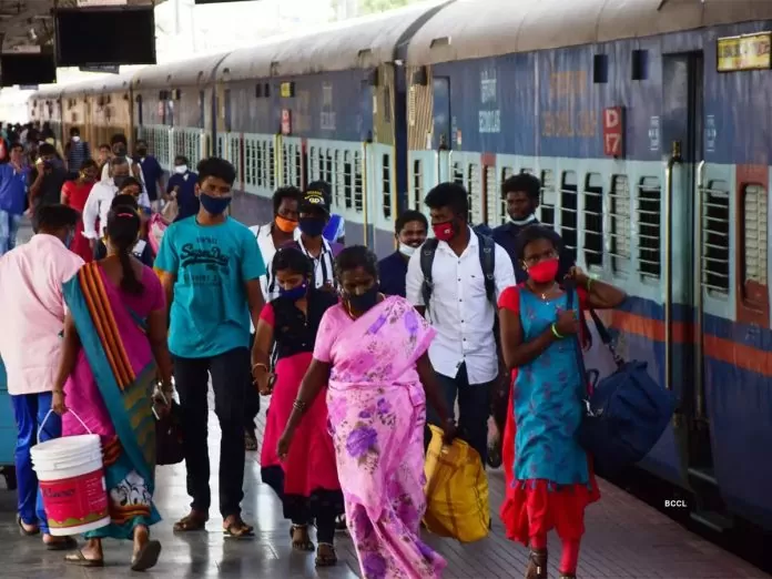 Railway Rules: Big News! Seats are reserved separately for women of this age, Railway Minister revealed