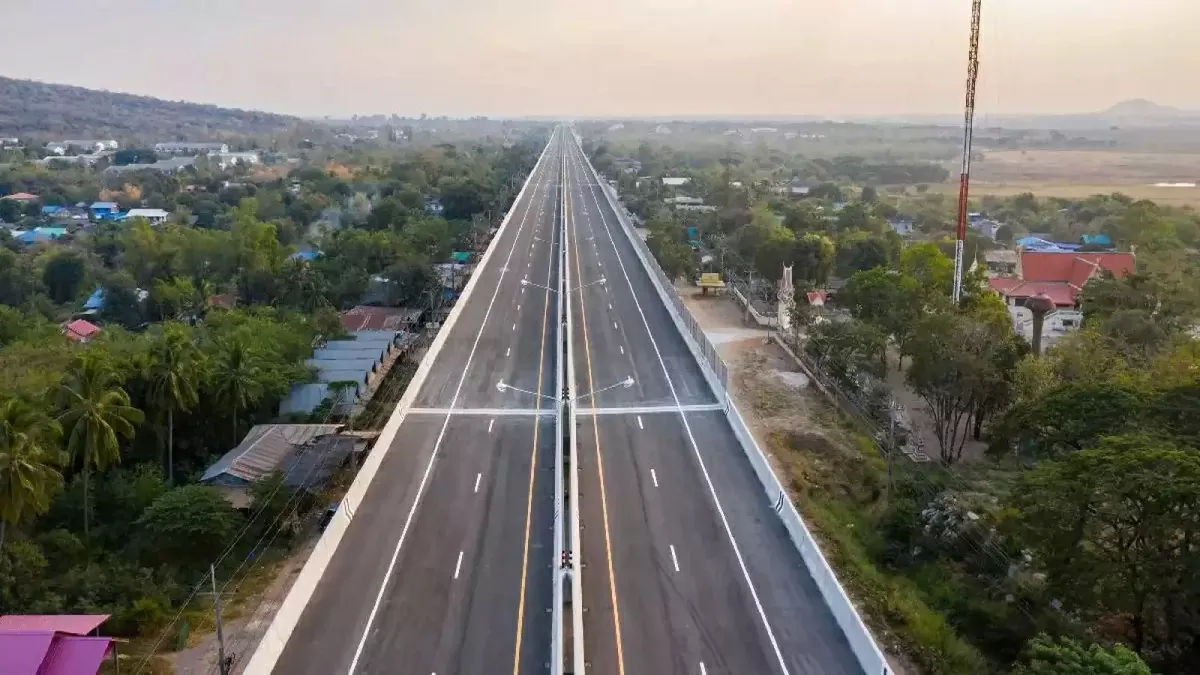 Expressway: Big update on Yamuna Expressway! Now an hour's journey will be completed in 10 minutes