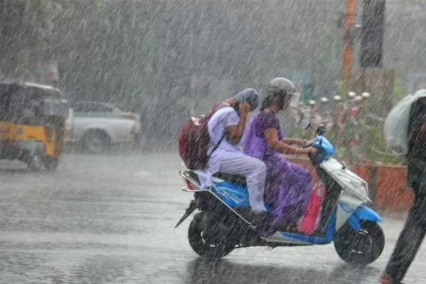 IMD Alert: There will be heavy rain in Delhi for 3 consecutive days, winds will blow at a speed of 30 IMD Alert: There will be heavy rain in Delhi for 3 consecutive days, winds will blow at a speed of 30