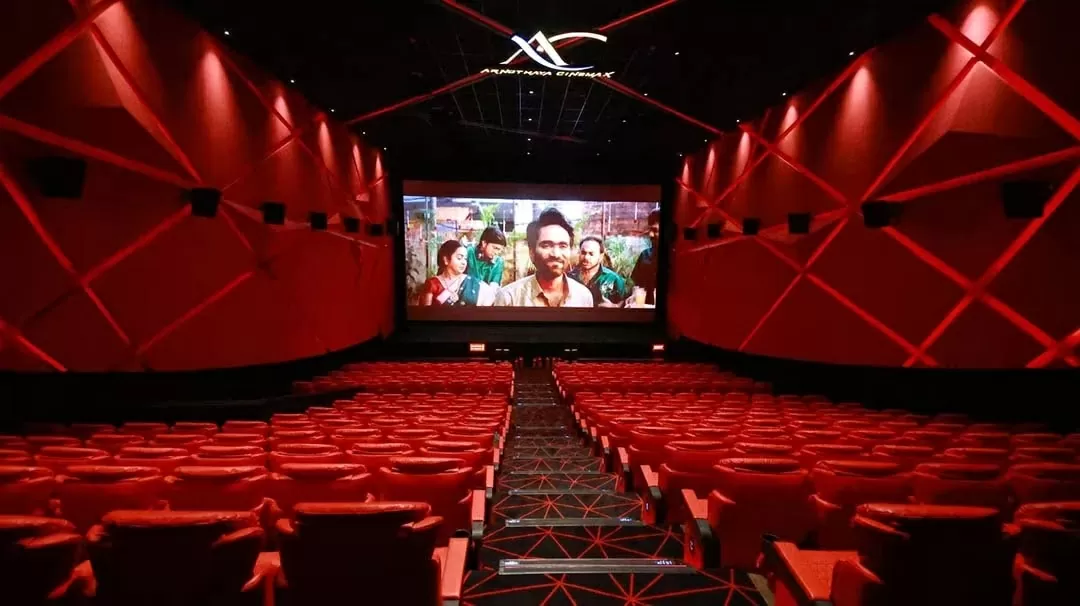 Cinema Halls Rules: Court order to ban children of this age from watching late night movies