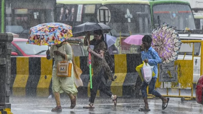 IMD Rain Alert: Heavy rain expected in 9 states including Delhi; Know the weather condition in your state