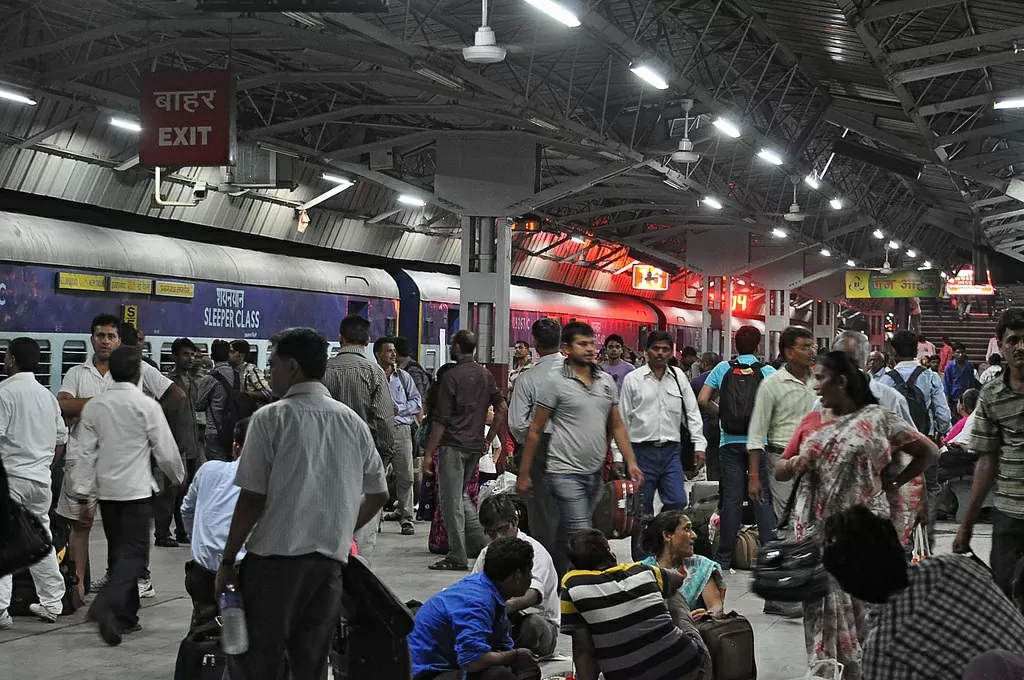 Railway News: 15 trains including Lokmanya Tilak will not come to Prayagraj Junction, check the list before going Railway News: 15 trains including Lokmanya Tilak will not come to Prayagraj Junction, check the list before going
