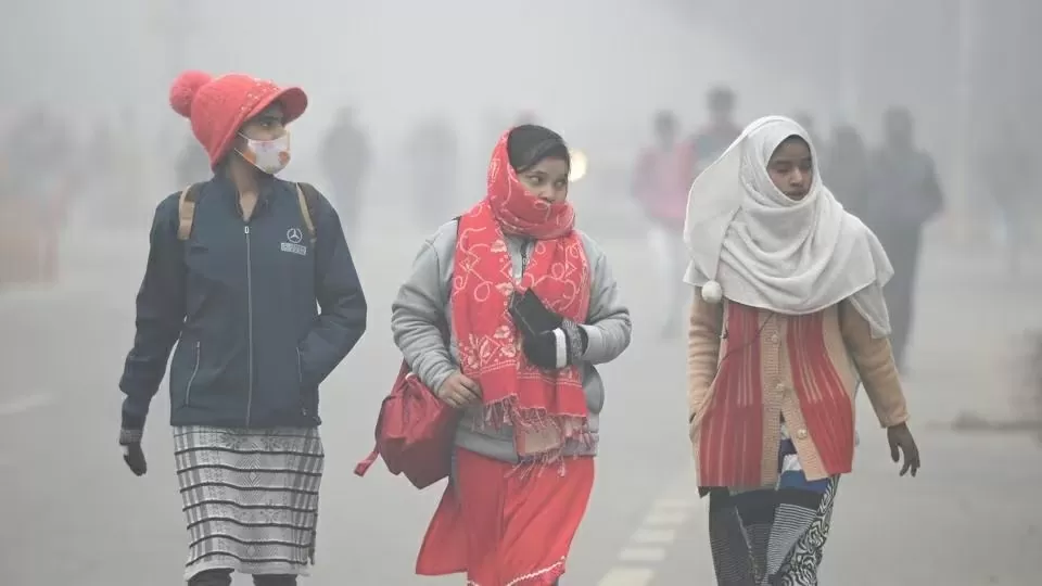 Delhi Weather Update: Weather will change in Delhi today, know the temperature and air quality condition Delhi Weather Update: Weather will change in Delhi today, know the temperature and air quality condition