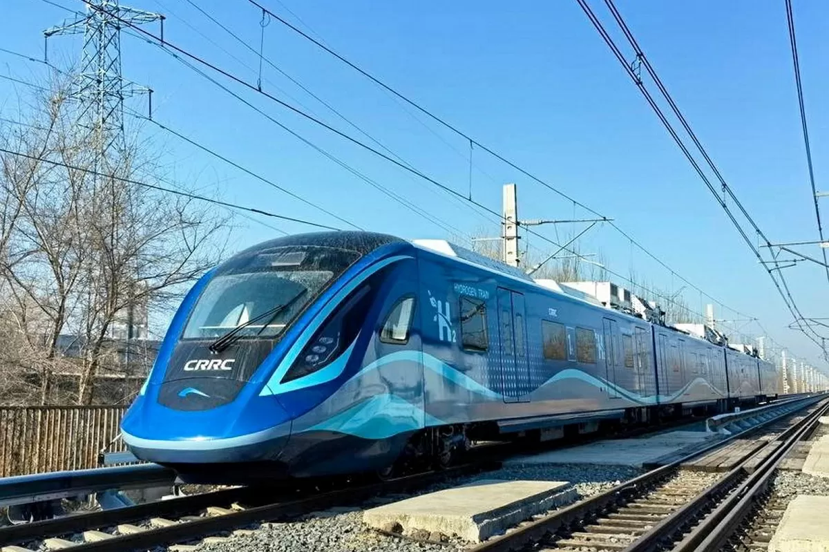 Indian Railways gave a big update regarding running hydrogen trains, know when the first hydrogen train will run in the country