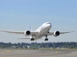 International Flight Tickets: 10 Best Hacks to Save Money on International Flight Tickets