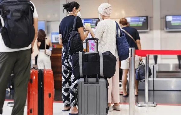 Airport Rules change: You cannot keep these medicines in your handbag while travelling! Airport rules have changed