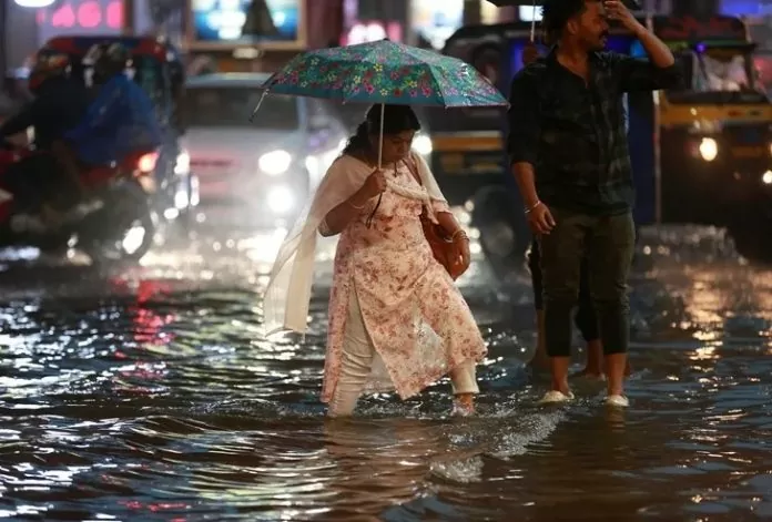 Rain Alert: There will be heavy rains in these states along with thunderstorms, IMD has issued orange alert