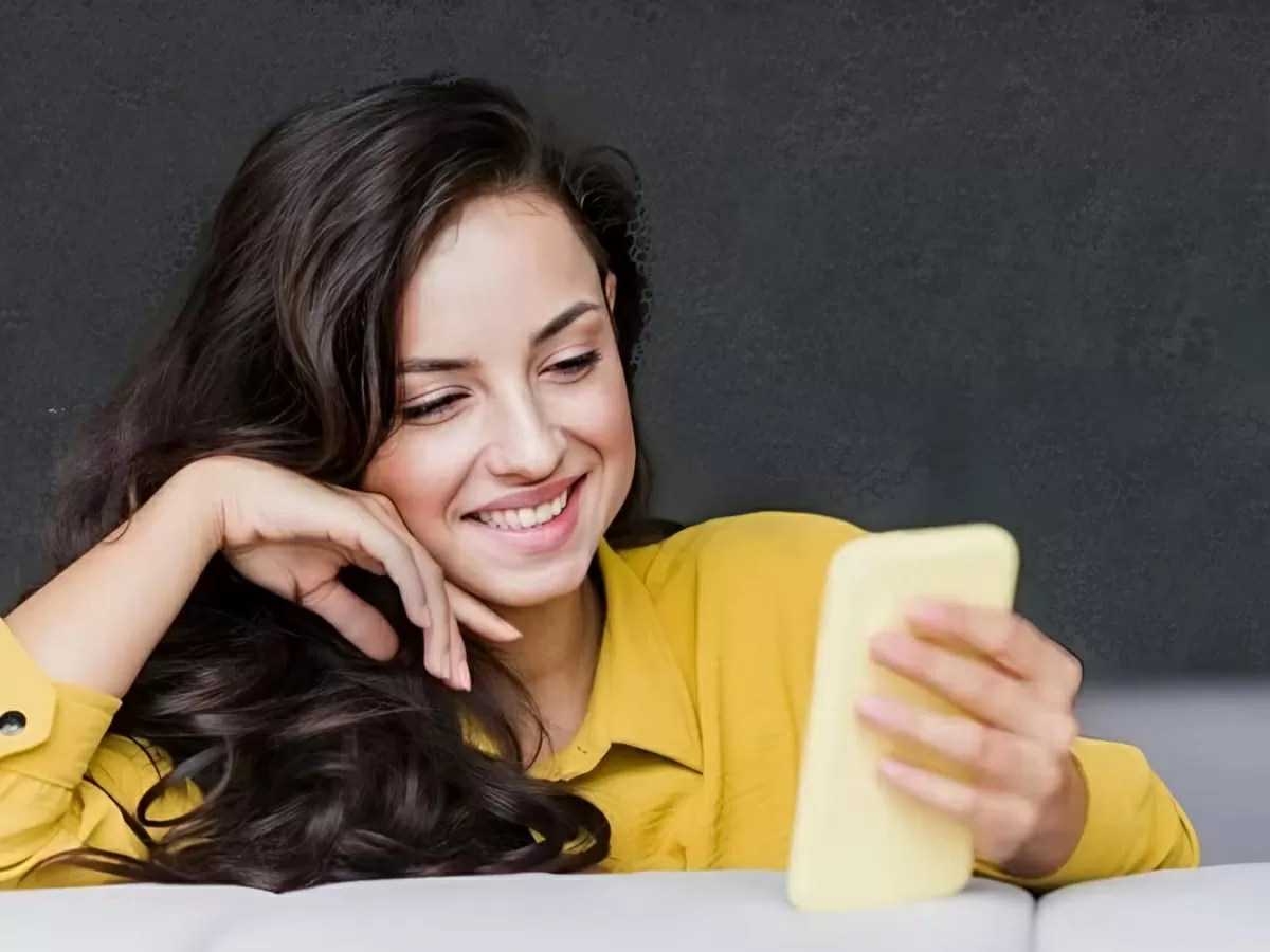 Best Recharge Plan: One recharge and stay tension free for a year, this plan is cheaper than Jio and Airtel Best Recharge Plan: One recharge and stay tension free for a year, this plan is cheaper than Jio and Airtel
