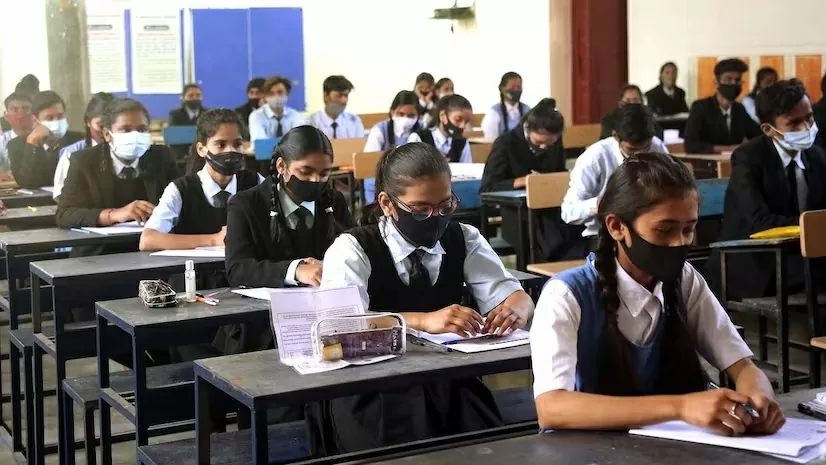 CBSE 10th Exam: Now CBSE 10th exam will be held twice a year, board has approved the new rules