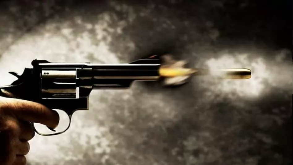 Dispute over sitting in the front seat of a tempo... man shot and killed