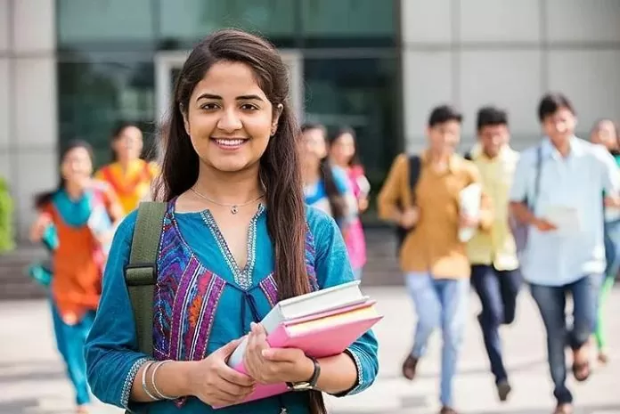 IIT Fees How much does it cost to study in IIT Know the fees of B.Tech course