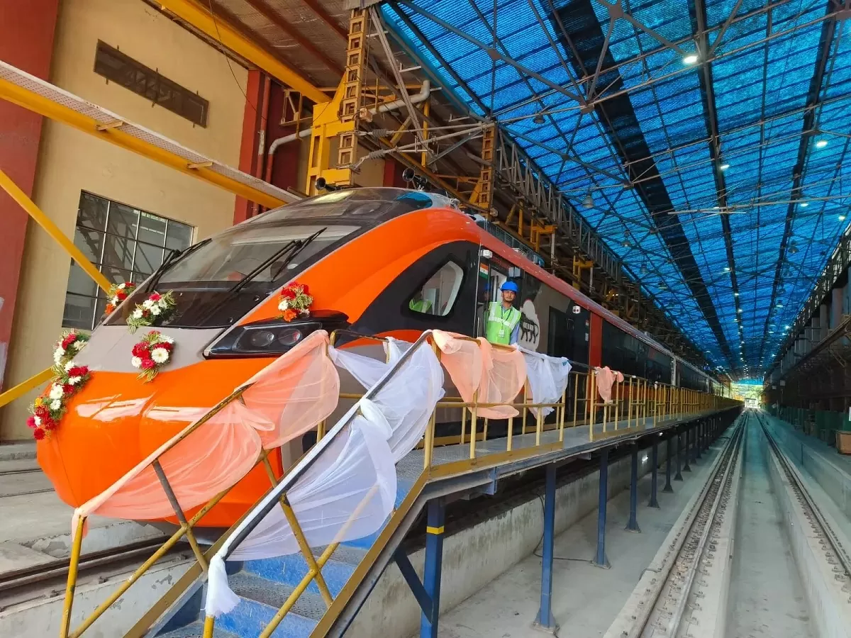 Sleeper Vande Bharat: Good news: Sleeper Vande Bharat will run on this route from next month; PM Narendra Modi will flag it off Sleeper Vande Bharat: Good news: Sleeper Vande Bharat will run on this route from next month; PM Narendra Modi will flag it off
