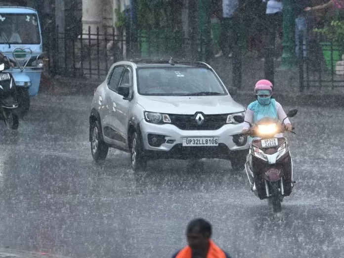 IMD Rainfall Alert: There will be heavy rains in UP for the next 7 days, know the latest situation of other states too