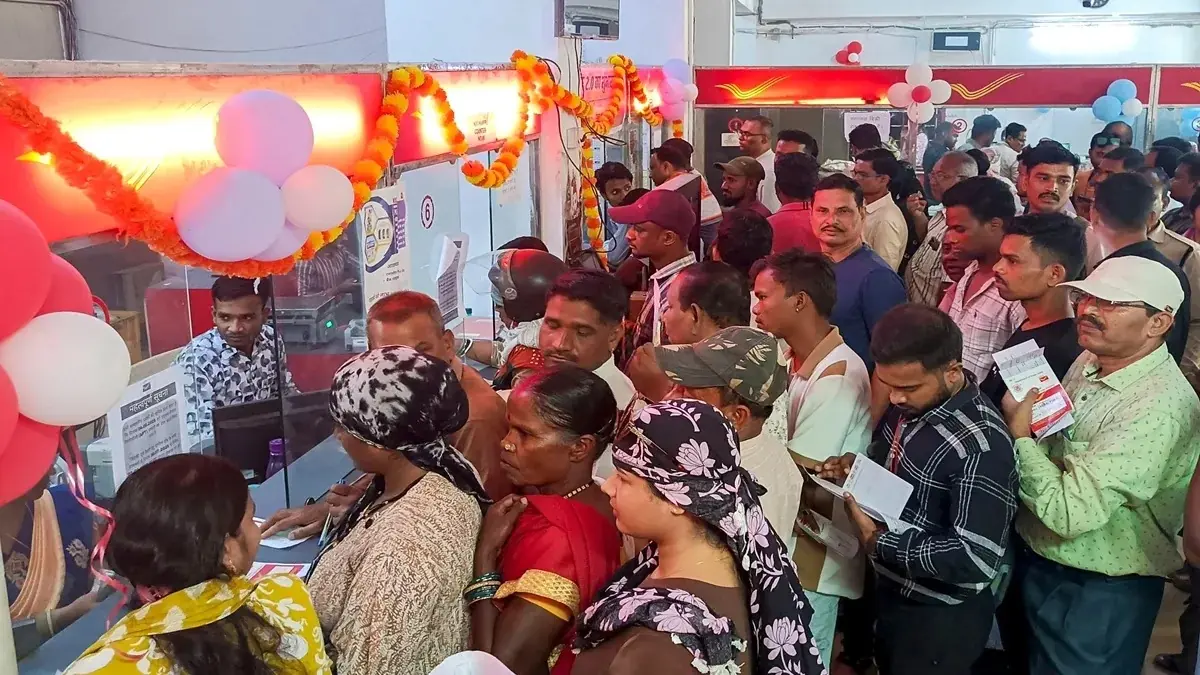 Post Office scheme offers fixed interest of ₹5550 per month, check details