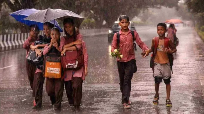 UP School Closed Schools will remain closed in these districts of UP, alert of heavy rain and bad weather