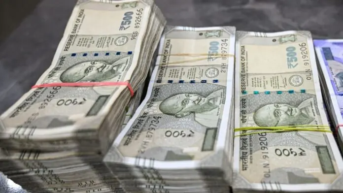 8th Pay Commission: Central government employees will receive good news in the new year! Know how much will be the increase in DA?