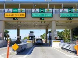 Cashless Tolls: Now all toll plazas will accept payments using FASTag or UPI; learn when the rules have changed