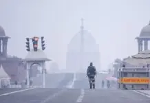 Delhi records minimum temperature of 8.1 degrees Celsius, air quality remains in poor category